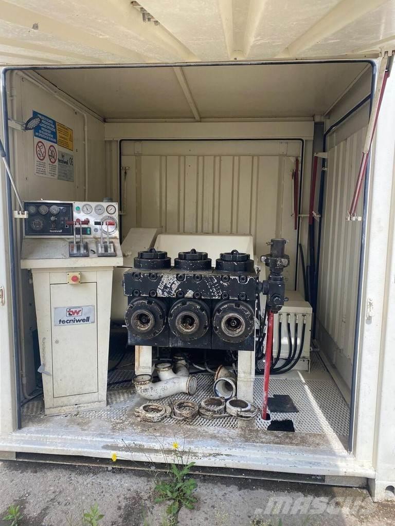  Tecniwell TW 400 Betonpomptrucks