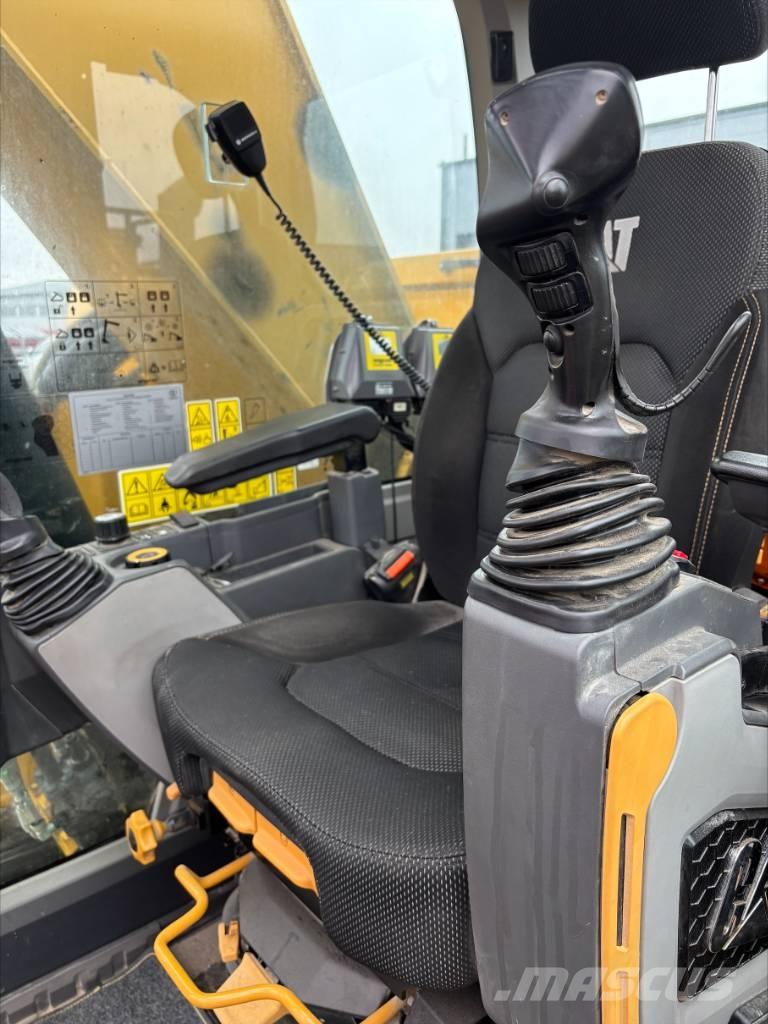 CAT 335 Rupsgraafmachines