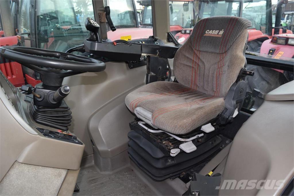 Case IH CVX 1155 Tractoren