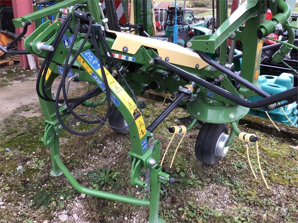 Krone Vendro 820 Schudders