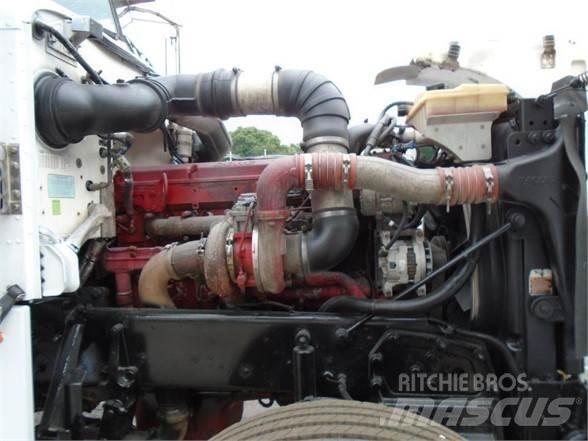 Peterbilt 367 Trekkers