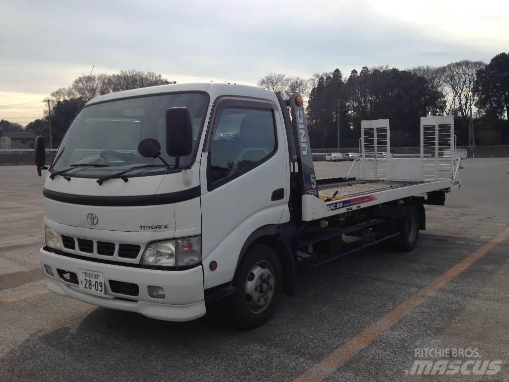 Toyota PB-XZU423 Oprijwagen