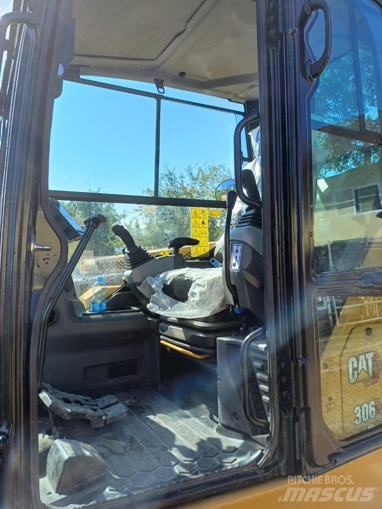 CAT 306 Minigraafmachines < 7t