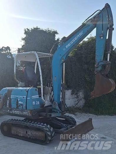 Messersi M28 Minigraafmachines < 7t