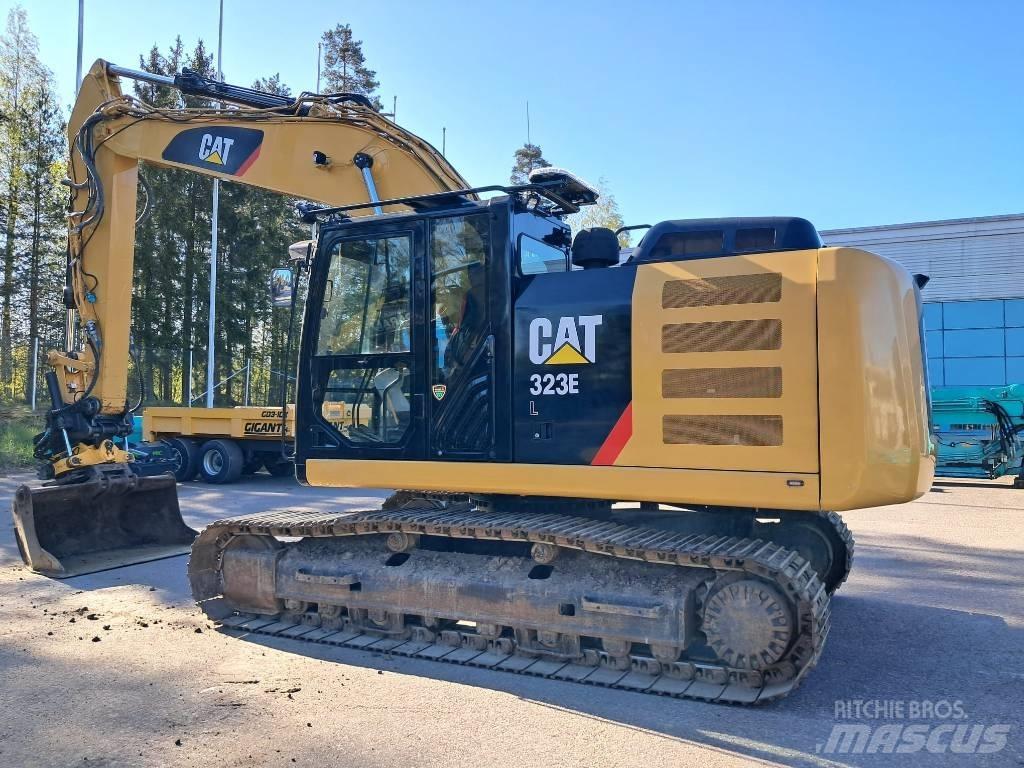 CAT 323 EL Rupsgraafmachines
