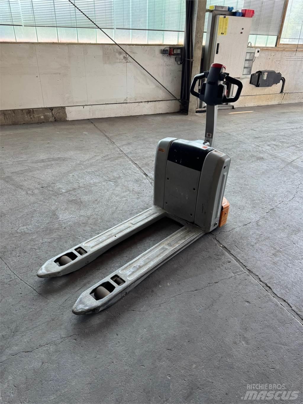 Still ECH 15 Electro-pallettrucks