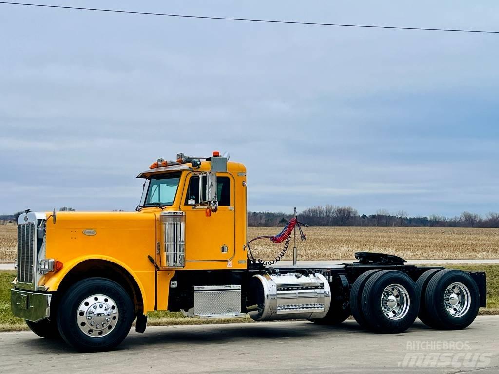 Peterbilt 379 Trekkers
