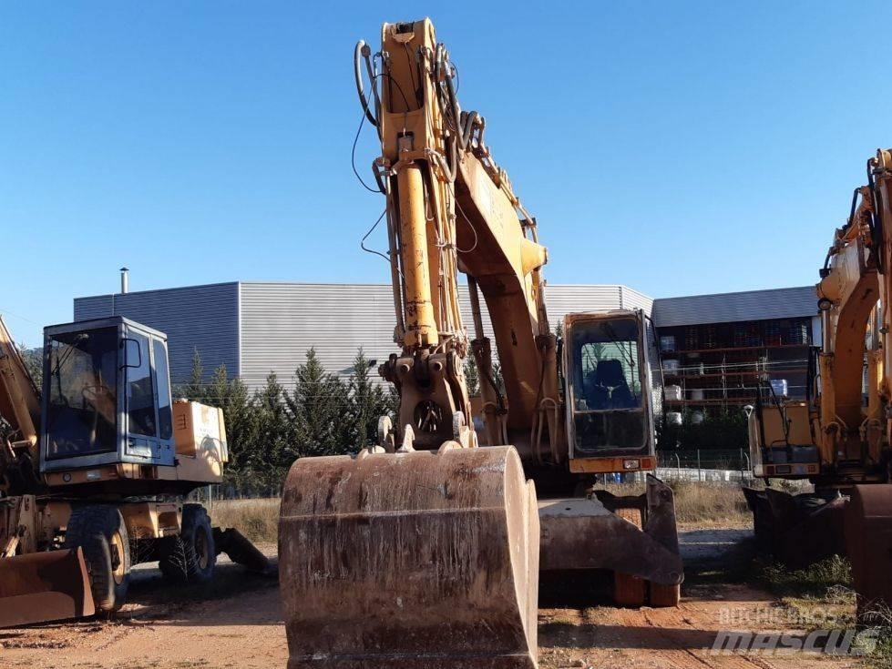 Liebherr A 932 Wielgraafmachines