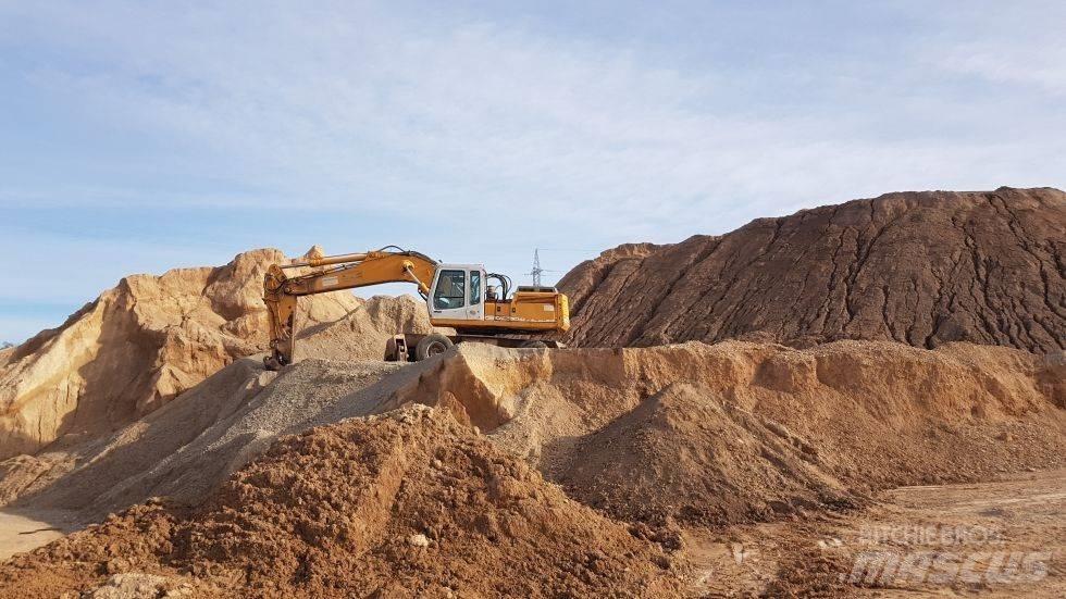 Liebherr A 932 Wielgraafmachines