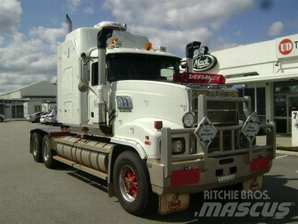 Mack Superliner Trekkers