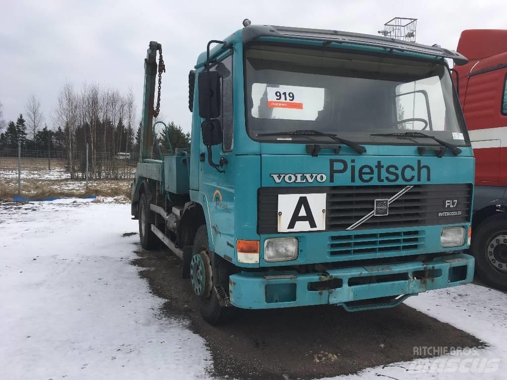 Volvo FL7 Vrachtwagen met containersysteem