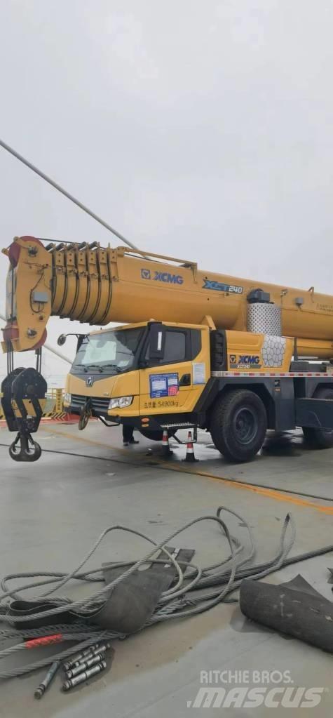 XCMG XCT240 Kranen voor alle terreinen