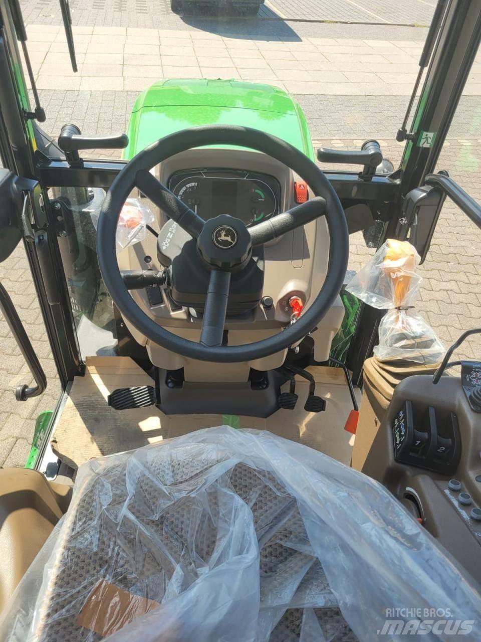 John Deere 5105GV Tractoren