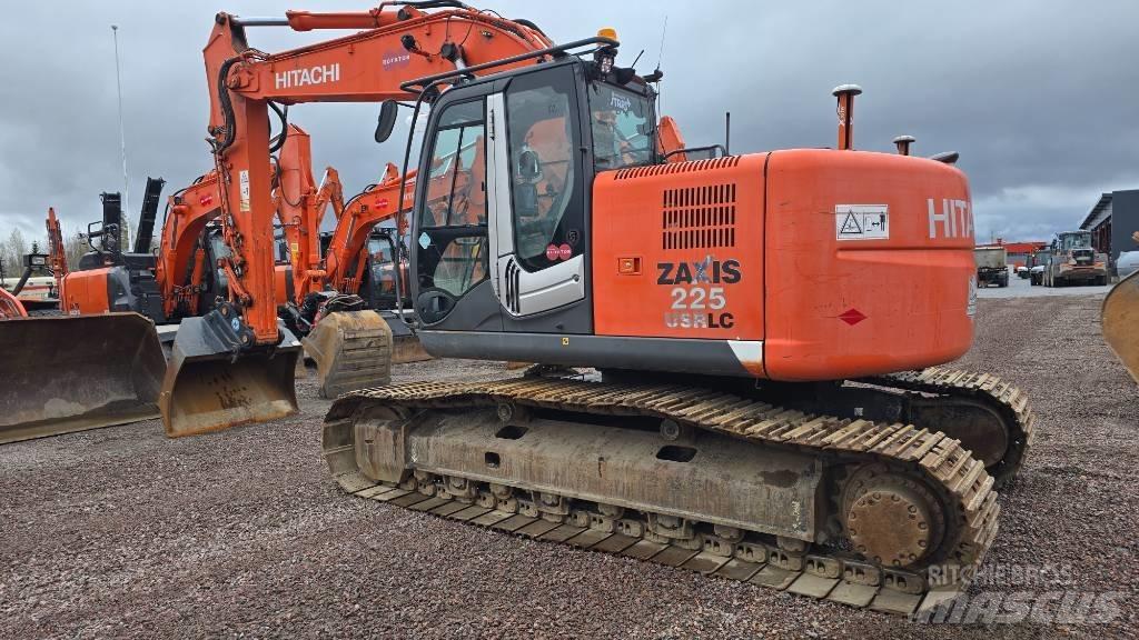 Hitachi ZX225USRLC-3 Rupsgraafmachines