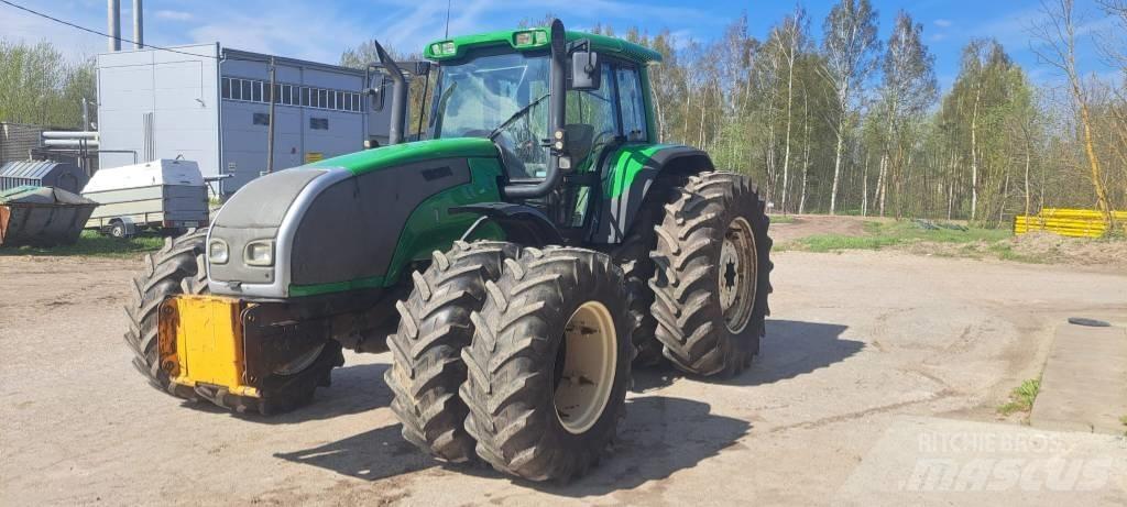 Valtra T180-4 Tractoren