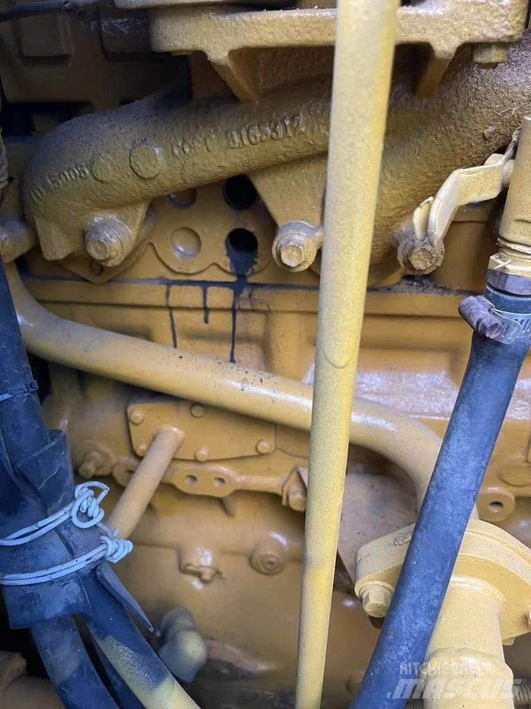 CAT D5N Rupsdozers
