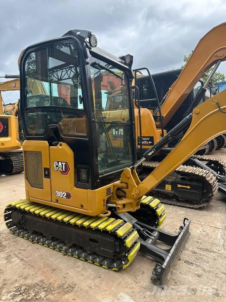 CAT 302 Minigraafmachines < 7t