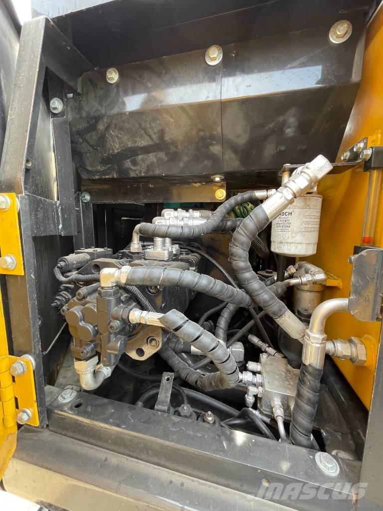 Volvo EC 140 Rupsgraafmachines