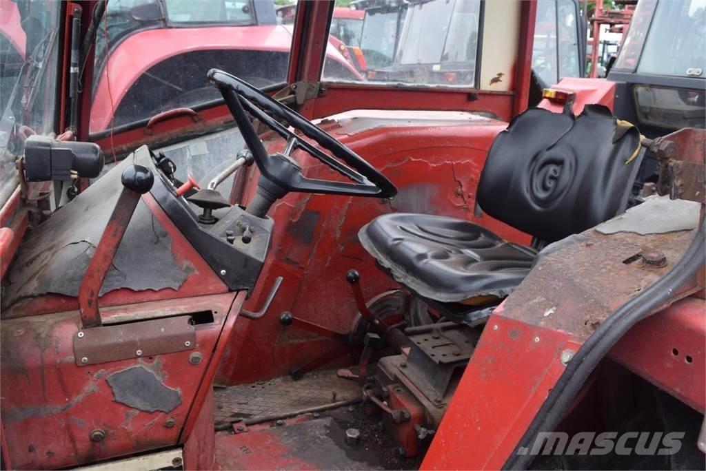 Case IH 844 A/S Tractoren