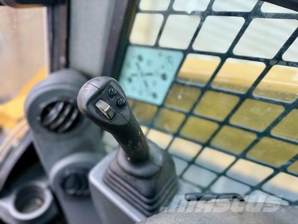 CAT 299D3 XE Schrankladers