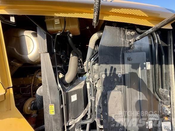 CAT 938M Wielladers