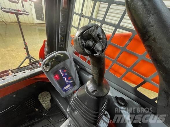 Kubota SSV65 Schrankladers