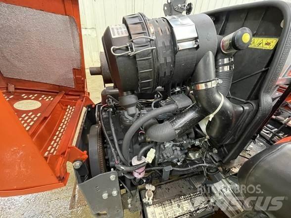 Kubota ZD1211 Zero-turn grasmaaiers