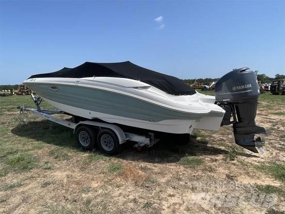  SOUTHWIND 2400 Werkboten en pontons