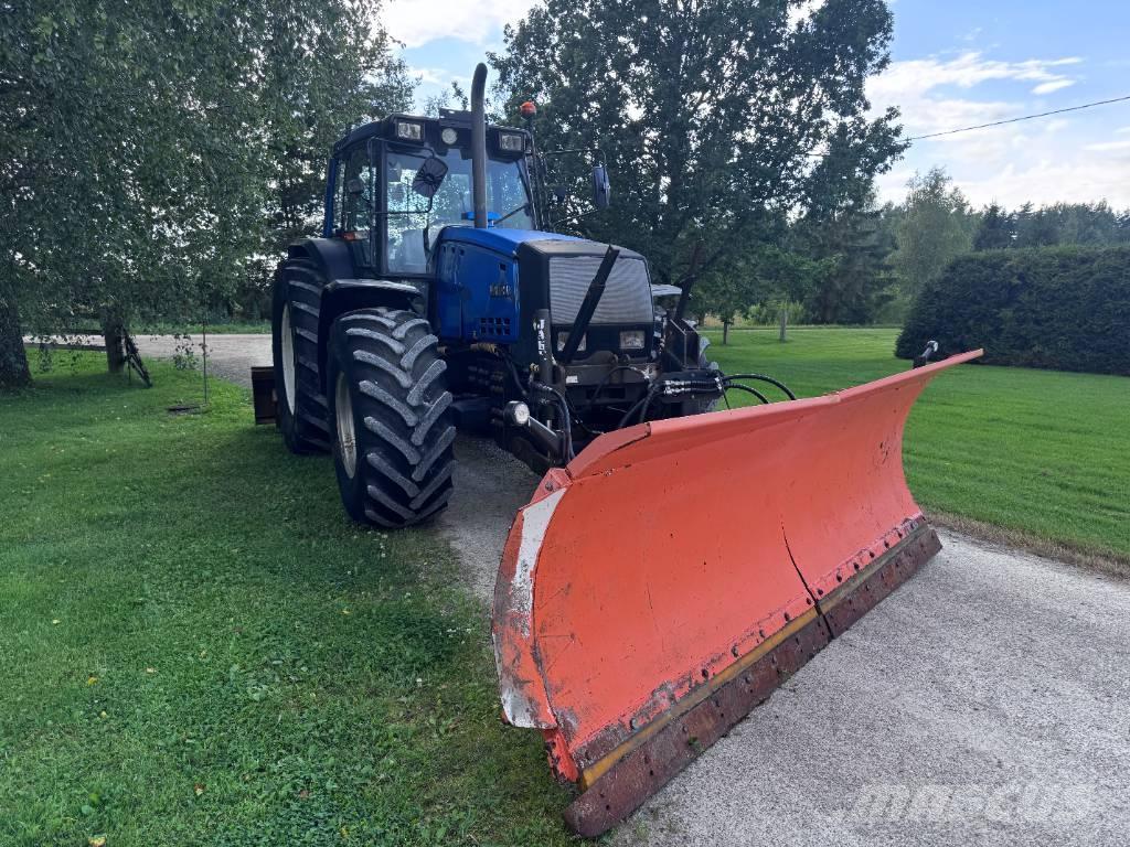 Valtra 8400-4 Tractoren
