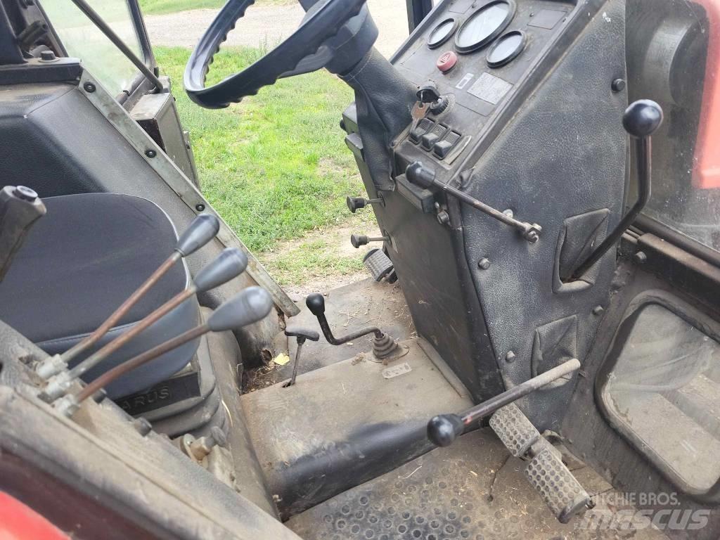 Belarus 320.4 Tractoren