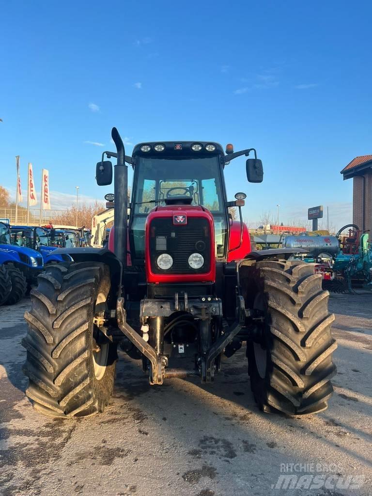 Massey Ferguson 7495 Tractoren