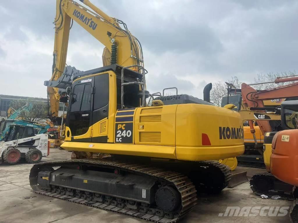 Komatsu PC 240 Rupsgraafmachines