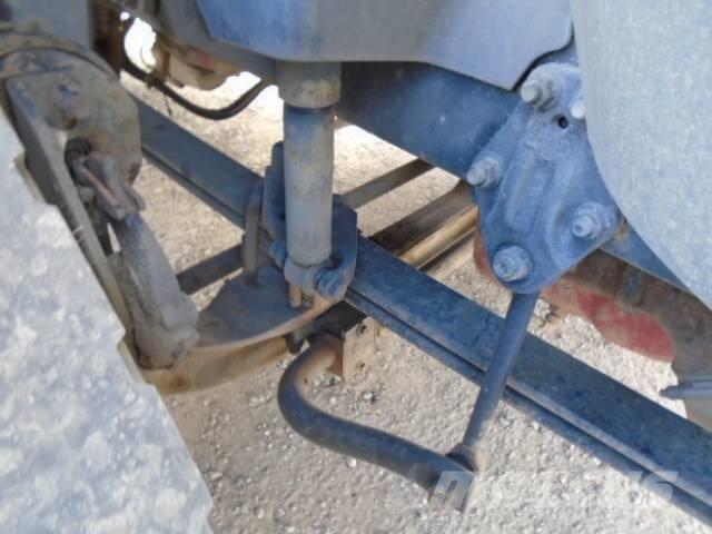 Volvo VNL740 Trekkers