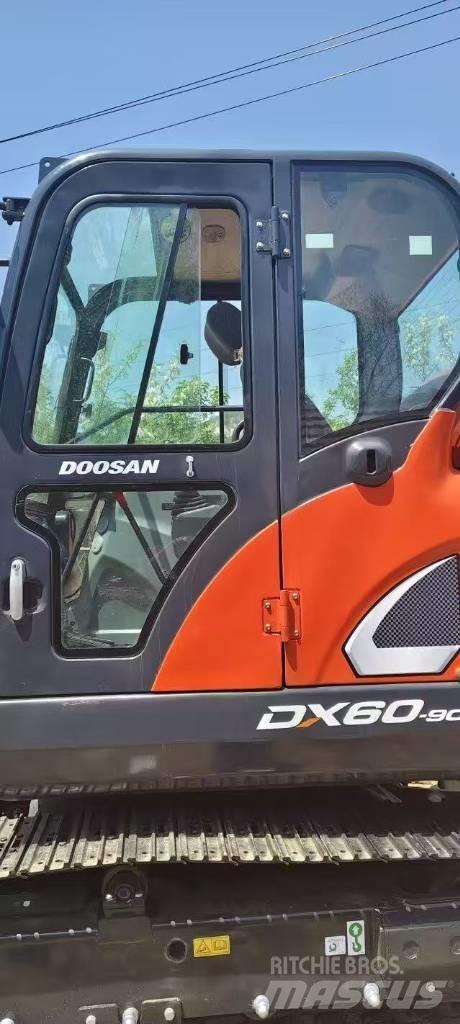 Doosan DX60 Minigraafmachines < 7t