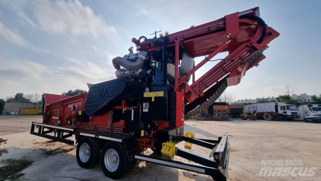 Morbark WH2400XP Houtversnipperaars