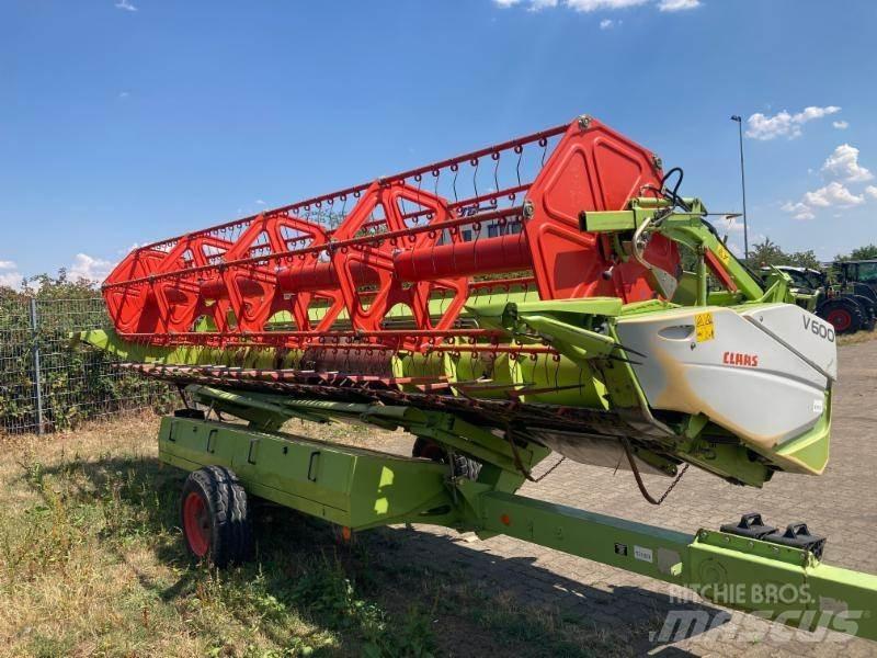CLAAS TUCANO 570 Maaidorsmachines
