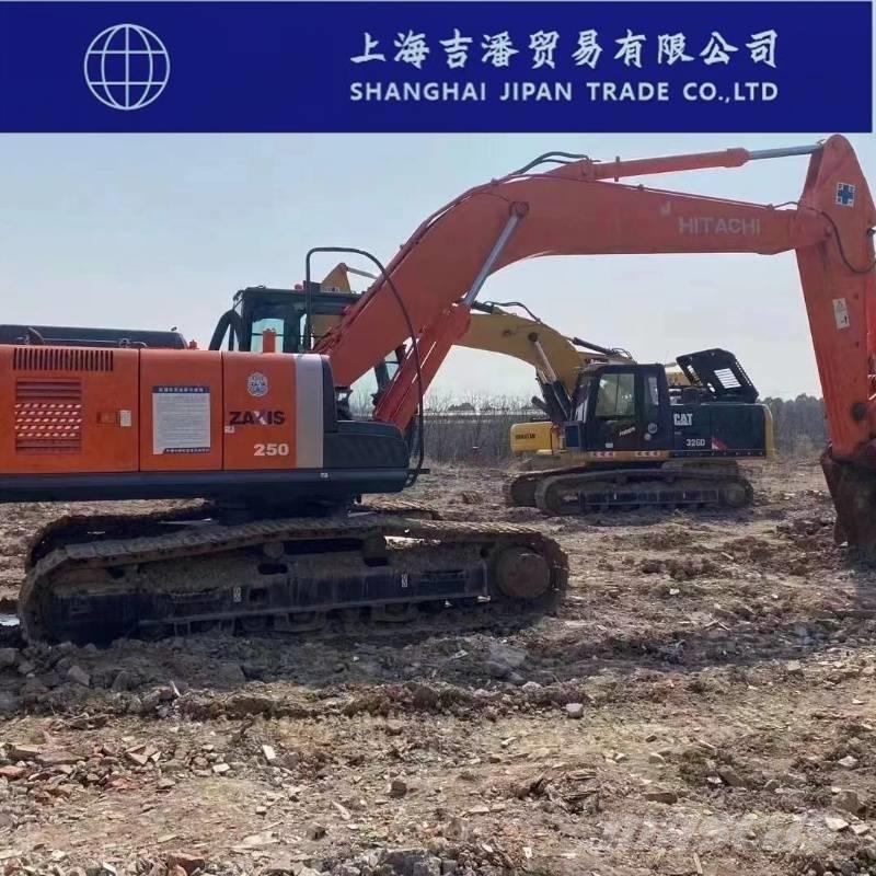 Hitachi ZX 250 Rupsgraafmachines