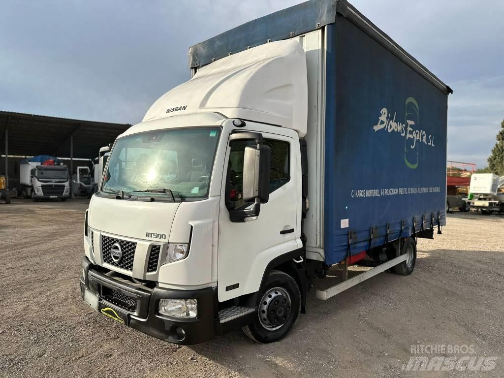 Nissan NT500 Bestelwagens met open laadbak