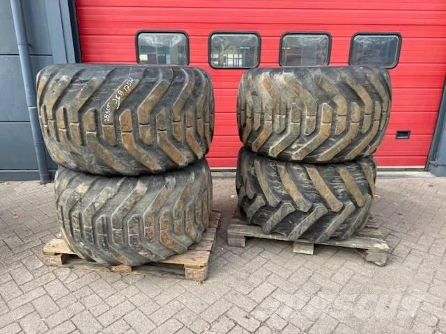 Nokian 600/50/22.5 Banden, wielen en velgen