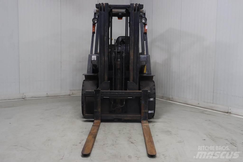 TCM FD40T2 Diesel heftrucks