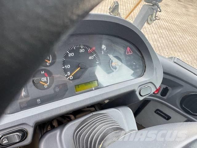 Komatsu WA 320 Wielladers