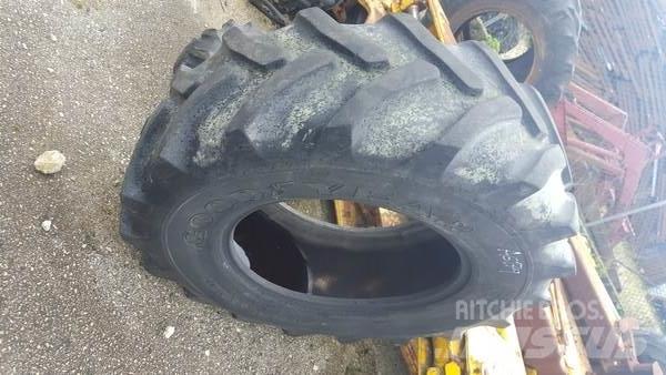  Pneu 14.9R24 Banden, wielen en velgen