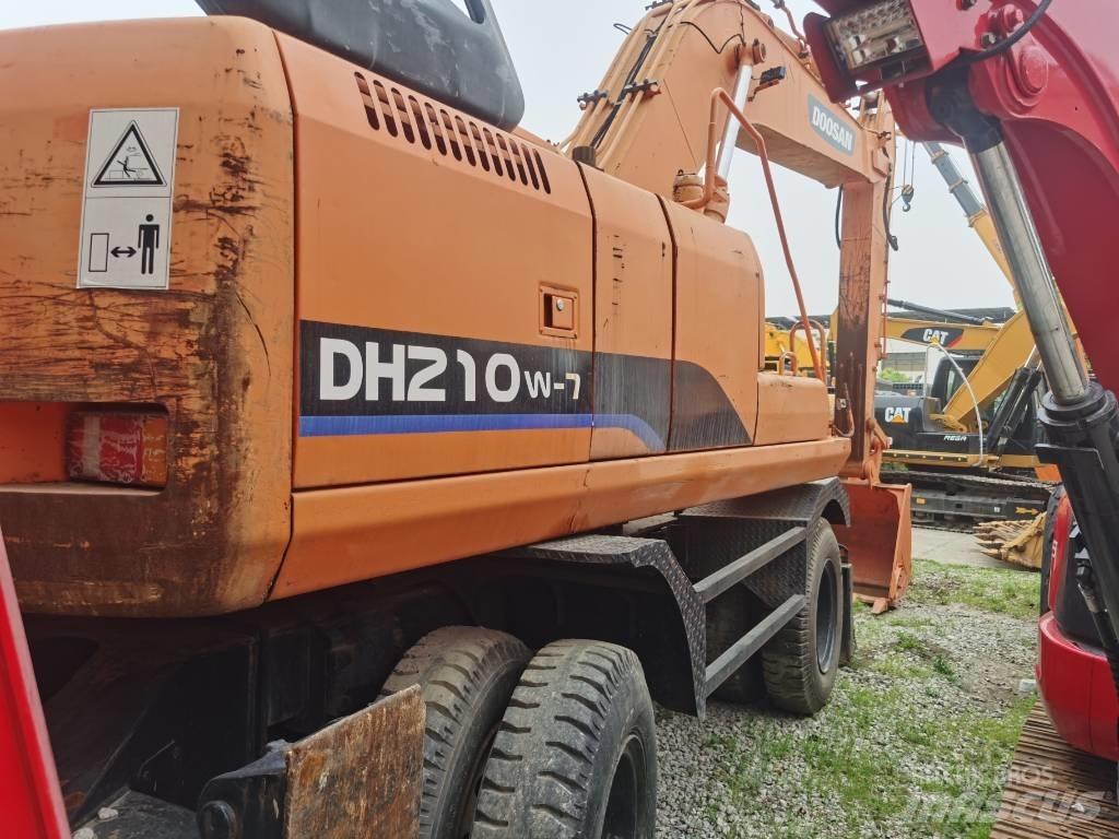 Doosan DH 210 W-7 Wielgraafmachines