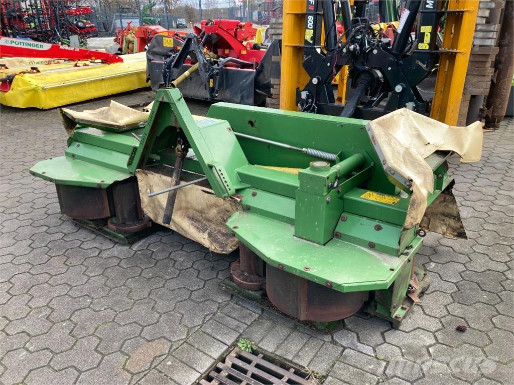 Krone Easy Cut 32 Maaikneuzers
