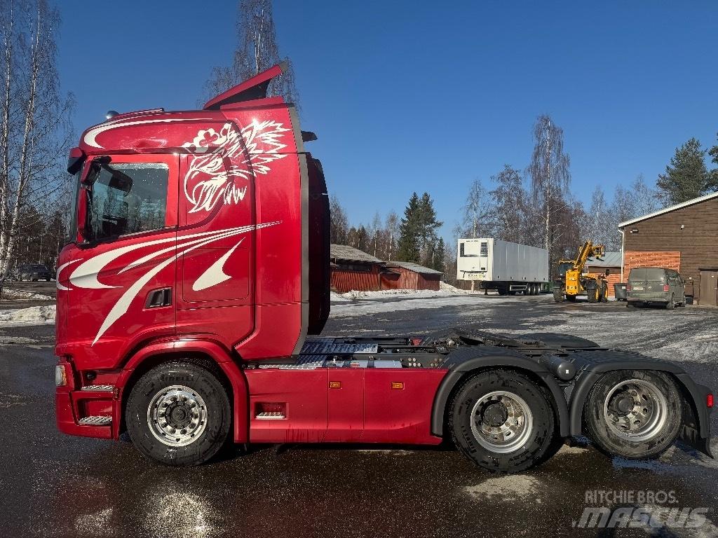 Scania S540 6x2 Trekkers