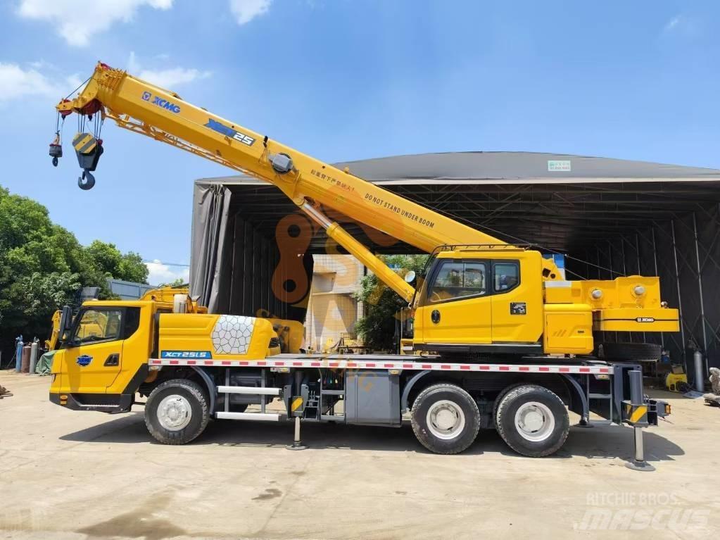 XCMG XCT 25 Kranen voor alle terreinen