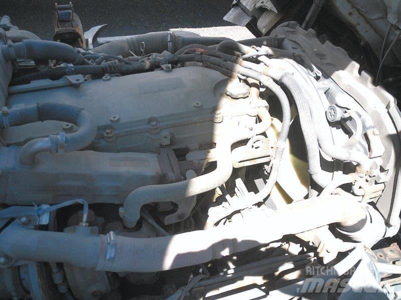 Isuzu NPR Gesloten bedrijfswagens