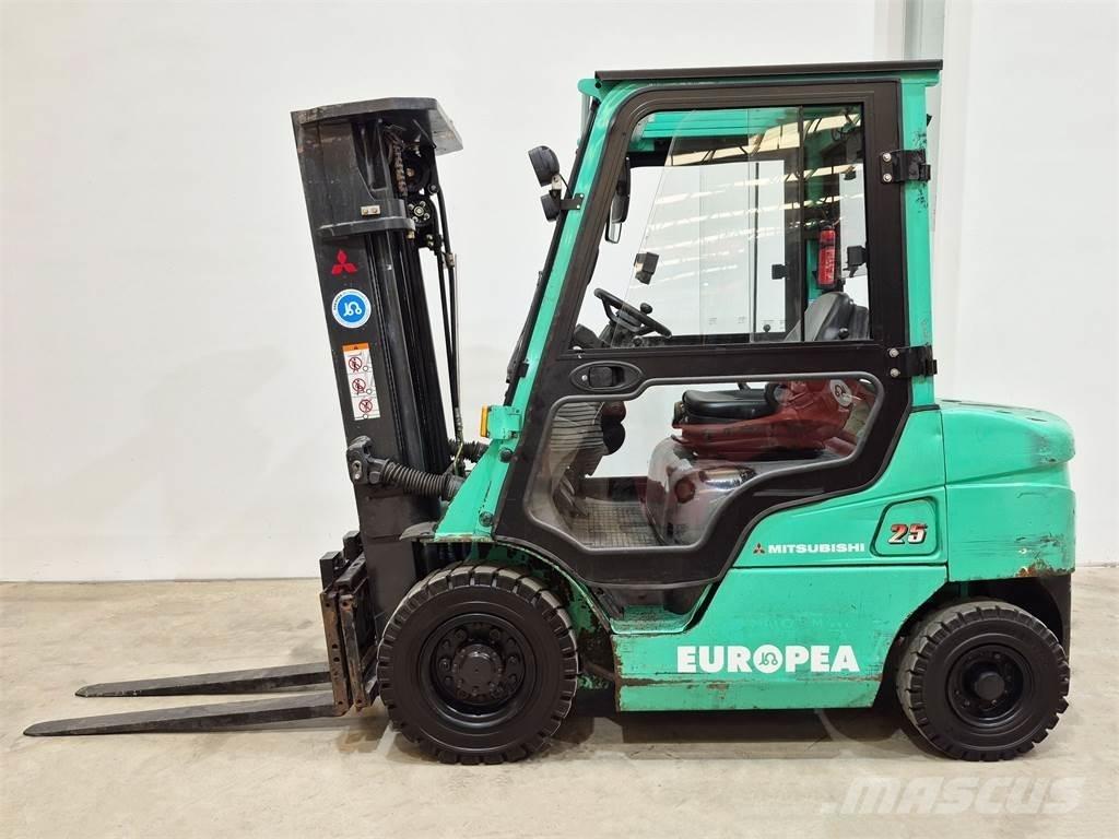 Mitsubishi FD25NT Diesel heftrucks
