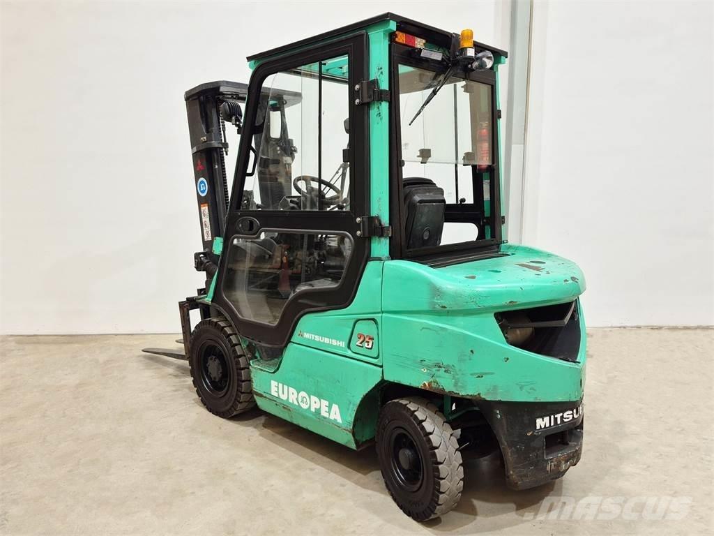 Mitsubishi FD25NT Diesel heftrucks