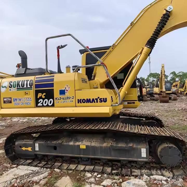 Komatsu PC200 Midigraafmachines 7t - 12t